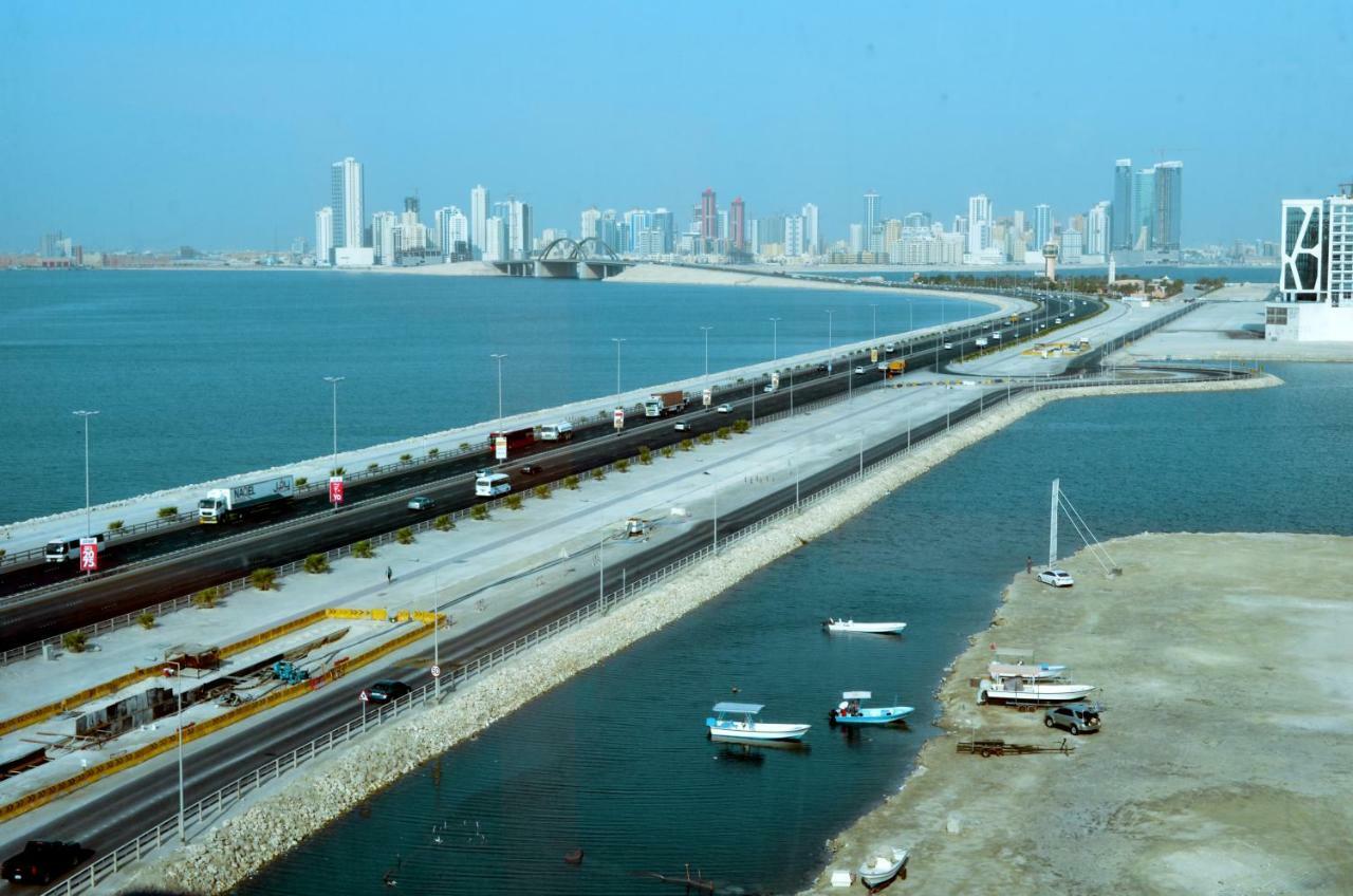 Nooh Tower Al Hidd Exterior foto